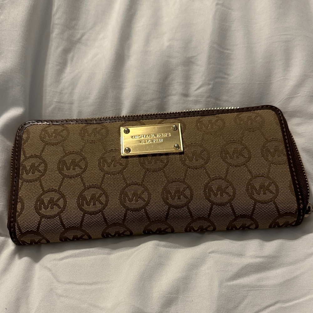 Michael Kors Brown and Gold Zip Wallet